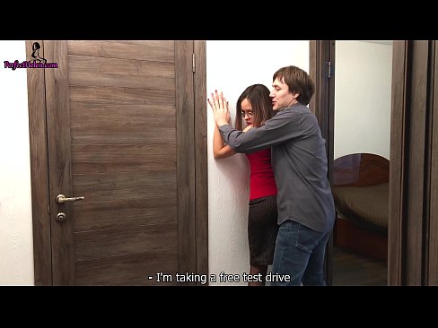 ❤️ Imobiliário Sensually Jerks Her Pussy e Fuck Enquanto Vende o Seu Apartamento - Krempai Apenas porno em porno pt.porn-milf-300.ru ❌️❤